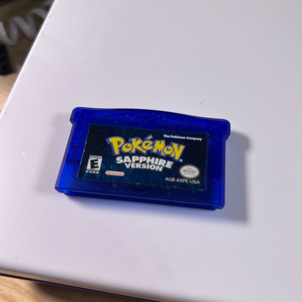 Pokemon: Sapphire Version (Game Boy Advance) GBA Authentic * Has Dry Battery *